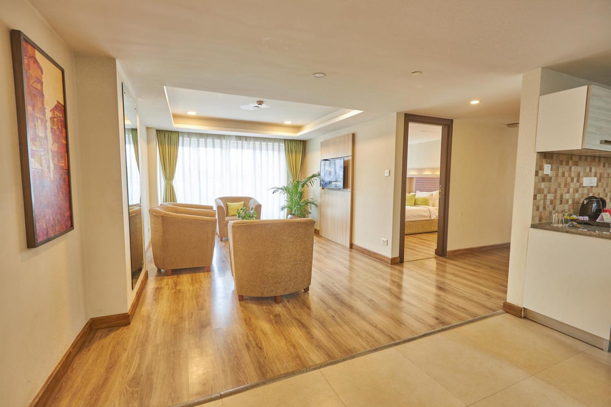 Hotel Crowne Imperial Kathmandu Esterno foto