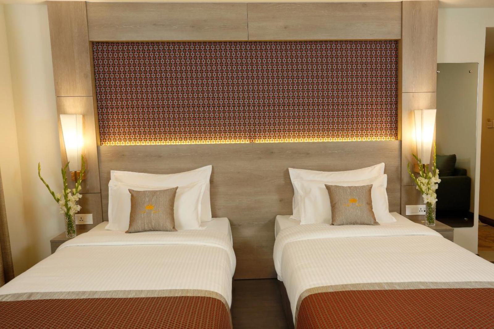 Hotel Crowne Imperial Kathmandu Esterno foto
