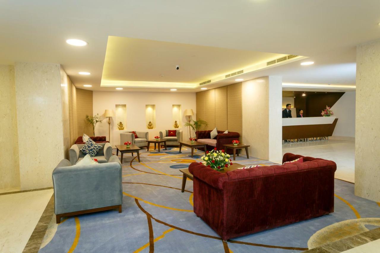 Hotel Crowne Imperial Kathmandu Esterno foto